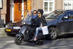 Amsterdam 11 maart 2012
Ruud en Estelle Gullit op Vespa Scooter.
Peter Smulders bv