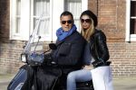 Amsterdam 11 maart 2012
Ruud en Estelle Gullit op Vespa Scooter.
Peter Smulders bv