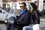 Amsterdam 11 maart 2012
Ruud en Estelle Gullit op Vespa Scooter.
Peter Smulders bv