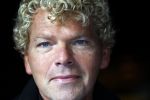Amsterdam 12 maart 2012
Presentatie boek Heleen v Royen. Ton v Royen met dochter
Peter Smulders bv