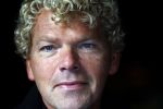 Amsterdam 12 maart 2012
Presentatie boek Heleen v Royen. Ton v Royen met dochter
Peter Smulders bv