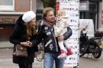 Amsterdam 30 januari 2012
Wesly Bronkhorst met vriendin Renee en dochter.
Peter Smulders bv