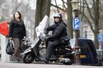 Amsterdam 17 maart 2012
Willem holleeder op vespa scooter in Amsterdam. Het zijn de eerste foto's in Amsterdam na zijn vrijlating.
Fototo's Edwin Smulders/Ferry de Kok