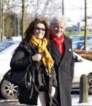 Laren 8 februari 2012
Willibrord Frequin met zijn dochter Rebecca aan het winkelen.
Peter Smulders bv