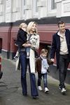 Amsterdam 18 maart 2012
Babyshower Nicolette v Dam en Bas Smit bij Artis. Winston Gerschtanowitz met Renate Verbaan en kinderen
Peter Smulders bv