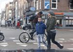Amsterdam 18 maart 2013
Zangeres Anouk met haar zoon op straat in Amsterdam.
Peter Smulders bv