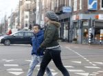 Amsterdam 18 maart 2013
Zangeres Anouk met haar zoon op straat in Amsterdam.
Peter Smulders bv