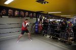 Oostzaan 11 maart 2013
Persconferentie en training Badr Hari bij Mike's gym.
Peter Smulders bv