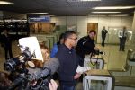Schiphol 13 maart 2013
Badr Hari en Estelle Cruijff vertrekken vanaf schiphol naar Zagreb waar Badr een K1 event heeft.
Peter Smulders bv