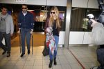 Schiphol 17 maart 2013
Badr Hari en Estelle Cruijff  komen terug van de K1 finale in Zagreb waar Badr zijn voet gebroken heeft . Badr wordt in een rolstoel naar zijn auto gebracht.
Peter Smulders bv