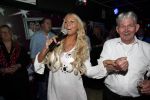 Scheveningen 14 maart 2013
Opening Barbie's bar van Barbie (Samantha de Jong) en haar man Michael v d Plas. Barbie met schoonvader
Peter Smulders bv