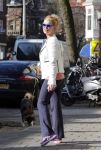 Amsterdam 5 maart 2013
Bridget Maasland laat haar hond uit.
Peter Smulders bv