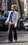 Amsterdam 5 maart 2013
Bridget Maasland laat haar hond uit.
Peter Smulders bv