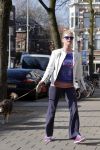 Amsterdam 5 maart 2013
Bridget Maasland laat haar hond uit.
Peter Smulders bv