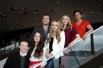 Amsterdam 11 maart 2013
PERPRESENTATIE 'AAF', CASTFOTO VLNR. BENNIE GEEST, MECHTELD JONGERIUS, BAS KEIJZER, LISA ZWEERMAN, JELKA VAN HOUTEN EN ANNET MALHERBE
Peter Smulders bv