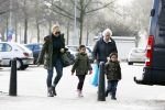 Amsterdam 18 maart 2013
Connie Breukhoven met haar hulp Jannie en kleinkinderen.
Peter Smulders bv