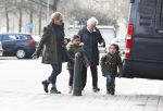 Amsterdam 18 maart 2013
Connie Breukhoven met haar hulp Jannie en kleinkinderen.
Peter Smulders bv