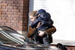 Amsterdam Schiphol 13 maart 2013
Doutzen Kroes en haar zoon Phyllon worden thuis door taxi opgehaald en naar schiphol gebracht.
Peter Smulders bv