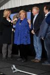 Utrecht 15 maart 2013
Frans Bauer Andre v Duin Antoinette Hertsenberg en Erica Terpstra leggen de eerste steen daar waar het nieuwe Kika kinderziekenhuis moet komen.
Peter Smulders bv