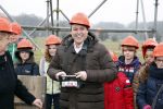 Utrecht 15 maart 2013
Frans Bauer Andre v Duin Antoinette Hertsenberg en Erica Terpstra leggen de eerste steen daar waar het nieuwe Kika kinderziekenhuis moet komen.
Peter Smulders bv