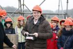 Utrecht 15 maart 2013
Frans Bauer Andre v Duin Antoinette Hertsenberg en Erica Terpstra leggen de eerste steen daar waar het nieuwe Kika kinderziekenhuis moet komen.
Peter Smulders bv