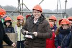 Utrecht 15 maart 2013
Frans Bauer Andre v Duin Antoinette Hertsenberg en Erica Terpstra leggen de eerste steen daar waar het nieuwe Kika kinderziekenhuis moet komen.
Peter Smulders bv