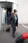Schiphol 17 maart 2013
Badr Hari en Estelle Gullit komen terug van de K1 finale in Zagreb waar Badr zijn voet gebroken heeft . Badr wordt in een rolstoel naar zijn auto gebracht. Joelle Gullit
Peter Smulders bv
