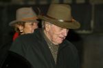 Amsterdam 28 december 2003
Prinses Maxima en Prinses Amalia wandelen met ouders Maxima en broer en zus bij Paleis op de Dam.Jorge Zorreguita en Carmen Zorreguita