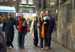 Amsterdam 28 december 2003
Prinses Maxima en Prinses Amalia wandelen met ouders Maxima en broer en zus bij Paleis op de Dam.
Peter Smulders bv