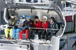 Lech, 27 Februari 2013
Wintersport, skieen
Linda de Mol met kinderen
Foto Peter Smulders BV