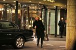 Amsterdam Breukelen 11 maart 2013
Mariska v Kolck met nieuwe vriend Rick Meijer bij het okura hotel en dasarna kussend bij haar huis in Breukelen.
Peter Smulders bv