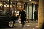 Amsterdam Breukelen 11 maart 2013
Mariska v Kolck met nieuwe vriend Rick Meijer bij het okura hotel en dasarna kussend bij haar huis in Breukelen.
Peter Smulders bv
