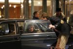 Amsterdam Breukelen 11 maart 2013
Mariska v Kolck met nieuwe vriend Rick Meijer bij het okura hotel en dasarna kussend bij haar huis in Breukelen.
Peter Smulders bv