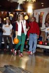 Utrecht 15 maart 2013
Prins van Oranje en Prinses Mï¿½xima gingen vanmorgen bowlen met bezoekers en vrijwilligers van het Catharijnehuis, Stichting Dagopvang Utrecht. Het Catharijnehuis biedt een ontmoetingsplaats voor dak- en thuislozen. Hier kunnen zij, met behulp van persoonlijke en praktische ondersteuning, in dagelijkse levensbehoeften voorzien en ingangen voor verdere hulpverlening vinden. De dienstverlening wordt voornamelijk geleverd door vrijwilligers.
Peter Smulders bv