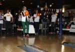 Utrecht 15 maart 2013
Prins van Oranje en Prinses Mï¿½xima gingen vanmorgen bowlen met bezoekers en vrijwilligers van het Catharijnehuis, Stichting Dagopvang Utrecht. Het Catharijnehuis biedt een ontmoetingsplaats voor dak- en thuislozen. Hier kunnen zij, met behulp van persoonlijke en praktische ondersteuning, in dagelijkse levensbehoeften voorzien en ingangen voor verdere hulpverlening vinden. De dienstverlening wordt voornamelijk geleverd door vrijwilligers.
Peter Smulders bv