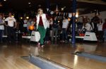 Utrecht 15 maart 2013
Prins van Oranje en Prinses Mï¿½xima gingen vanmorgen bowlen met bezoekers en vrijwilligers van het Catharijnehuis, Stichting Dagopvang Utrecht. Het Catharijnehuis biedt een ontmoetingsplaats voor dak- en thuislozen. Hier kunnen zij, met behulp van persoonlijke en praktische ondersteuning, in dagelijkse levensbehoeften voorzien en ingangen voor verdere hulpverlening vinden. De dienstverlening wordt voornamelijk geleverd door vrijwilligers.
Peter Smulders bv