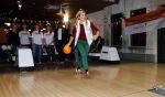 Utrecht 15 maart 2013
Prins van Oranje en Prinses Mï¿½xima gingen vanmorgen bowlen met bezoekers en vrijwilligers van het Catharijnehuis, Stichting Dagopvang Utrecht. Het Catharijnehuis biedt een ontmoetingsplaats voor dak- en thuislozen. Hier kunnen zij, met behulp van persoonlijke en praktische ondersteuning, in dagelijkse levensbehoeften voorzien en ingangen voor verdere hulpverlening vinden. De dienstverlening wordt voornamelijk geleverd door vrijwilligers.
Peter Smulders bv