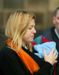 Amsterdam 28 december 2003
Prinses Maxima en Prinses Amalia wandelen met ouders Maxima en broer en zus bij Paleis op de Dam.Jorge Zorreguita en Carmen Zorreguita
Peter Smulders bv