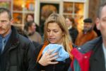 Amsterdam 28 december 2003
Prinses Maxima en Prinses Amalia wandelen met ouders Maxima en broer en zus bij Paleis op de Dam.Jorge Zorreguita en Carmen Zorreguita
Peter Smulders bv