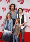 Scheveningen 3maart 2013
Premiere sisteract in het circustheater. Paulien Huizinga met kinderen
Peter Smulders bv