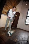Bergen op zoom 16 maart 2013
Prinses Laurentien helpt mee met de grote schoonmaak in Museum De Gevangenpoort. De prinses en haar man prins Constantijn verrichten samen met hun kinderen  Eloise en Claus Cazimir de schoonmaakwerkzaamheden in het kader van de vrijwilligersactie NLdoet.
Peter Smulders bv