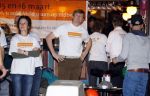 Utrecht 15 maart 2013
Prins van Oranje en Prinses Mï¿½xima gingen vanmorgen bowlen met bezoekers en vrijwilligers van het Catharijnehuis, Stichting Dagopvang Utrecht. Het Catharijnehuis biedt een ontmoetingsplaats voor dak- en thuislozen. Hier kunnen zij, met behulp van persoonlijke en praktische ondersteuning, in dagelijkse levensbehoeften voorzien en ingangen voor verdere hulpverlening vinden. De dienstverlening wordt voornamelijk geleverd door vrijwilligers.
Peter Smulders bv