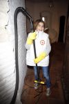 Bergen op zoom 16 maart 2013
Prinses Laurentien helpt mee met de grote schoonmaak in Museum De Gevangenpoort. De prinses en haar man prins Constantijn verrichten samen met hun kinderen  Eloise en Claus Cazimir de schoonmaakwerkzaamheden in het kader van de vrijwilligersactie NLdoet.
Peter Smulders bv