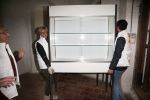 Bergen op zoom 16 maart 2013
Prinses Laurentien helpt mee met de grote schoonmaak in Museum De Gevangenpoort. De prinses en haar man prins Constantijn verrichten samen met hun kinderen  Eloise en Claus Cazimir de schoonmaakwerkzaamheden in het kader van de vrijwilligersactie NLdoet.
Peter Smulders bv