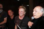 Hilversum 6 maart 2013
Presentatie cd Rock@R'allstars in wisseloord studio's met oa Jan Rietman Jan Tuijp Marga Bult Dany Lademacher Ton op t Hof Jan Kooper en Albert Deinum.
Pdeter Smulders bv