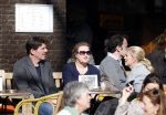 Amsterdam 5 maart 2013
Twan Huys met vrouw en een kennis op terras.
Peter Smulders bv