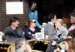 Amsterdam 5 maart 2013
Twan Huys met vrouw en een kennis op terras.
Peter Smulders bv