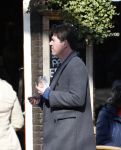 Amsterdam 5 maart 2013
Twan Huys met vrouw en een kennis op terras.
Peter Smulders bv