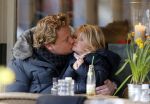 Amsterdam 13 maart 2013
Wesly Bronkhorst met zijn dochter op terras bij joffers.
Peter Smulders bv