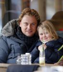 Amsterdam 13 maart 2013
Wesly Bronkhorst met zijn dochter op terras bij joffers.
Peter Smulders bv